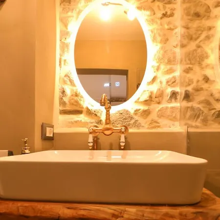 Ne Kroi Pensionat 4*